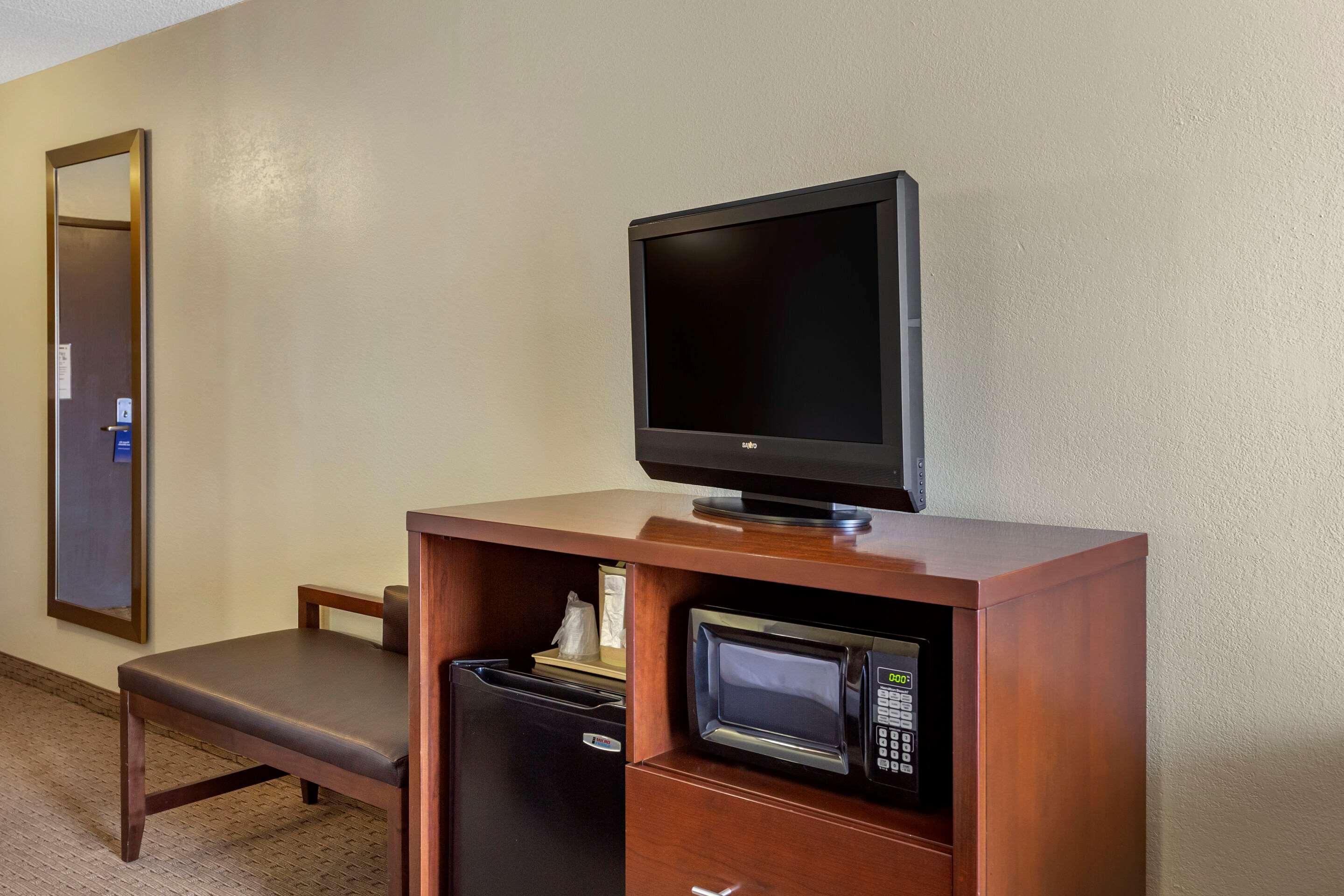 Comfort Inn & Suites Rochelle - Dekalb Esterno foto