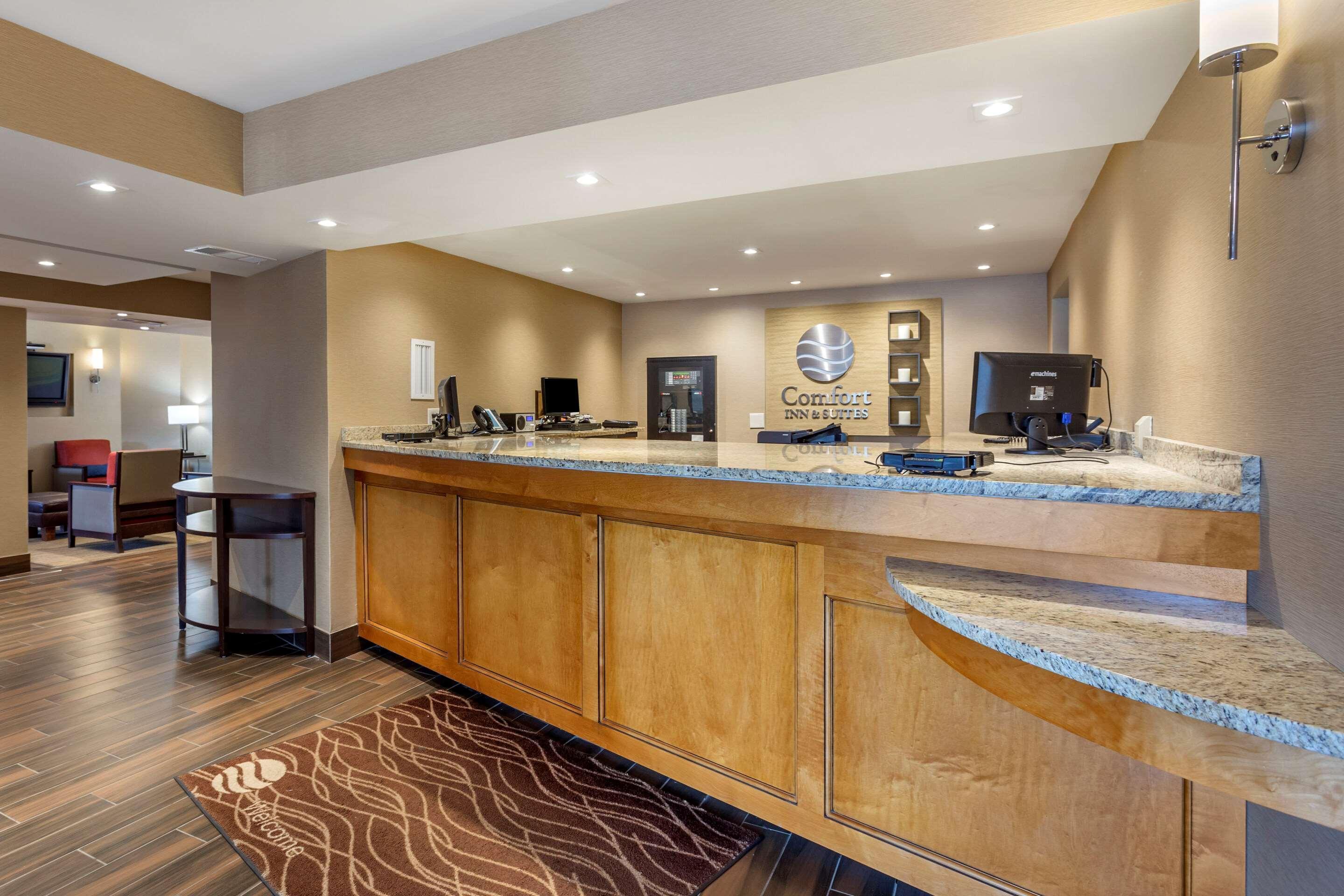 Comfort Inn & Suites Rochelle - Dekalb Esterno foto